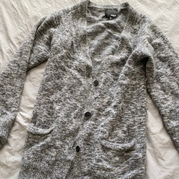 Wilfred Free (Aritzia) Merino Wool Cardigan - Picture 1 of 4